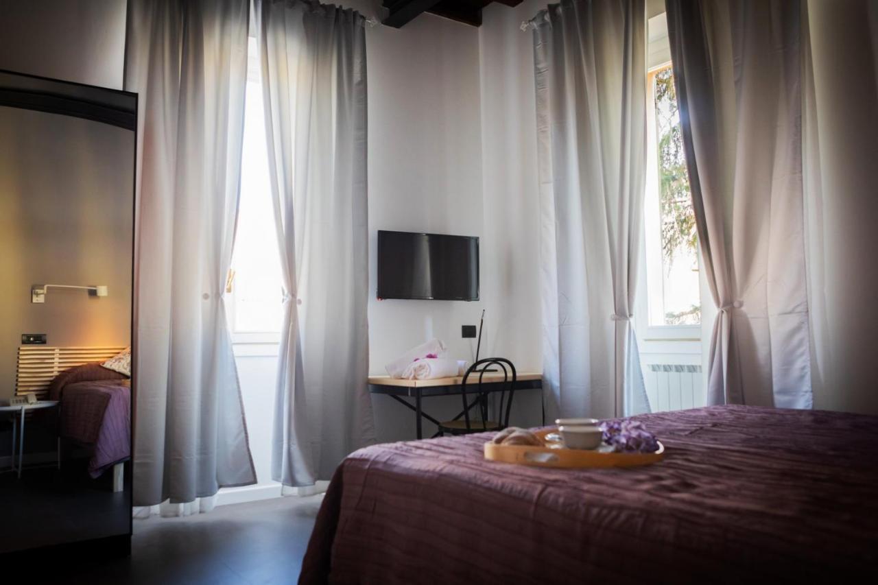 Hotel Milano Pool & Garden サリーチェ・テルメ エクステリア 写真